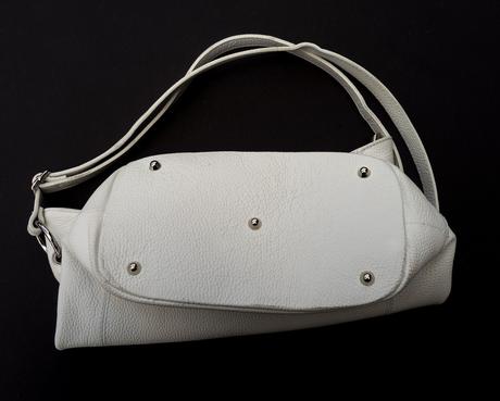 Biela kožená kabelka, 