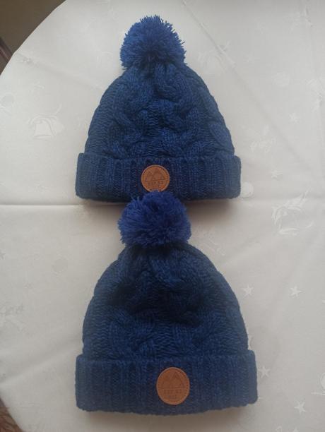 Zimné čiapky pre dvojičky, 98