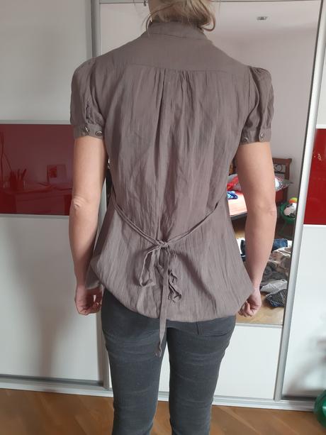 Dámska košeľa, 38