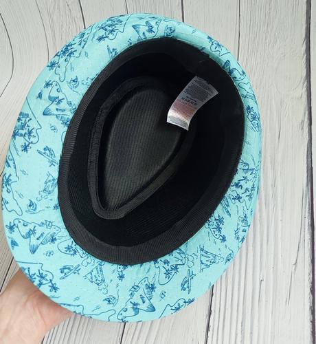 Modrý klobúk, takko,56