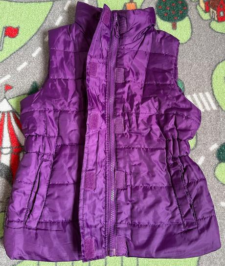 Eu128 x-mail fialová dievčenská vesta za 5eur, 128