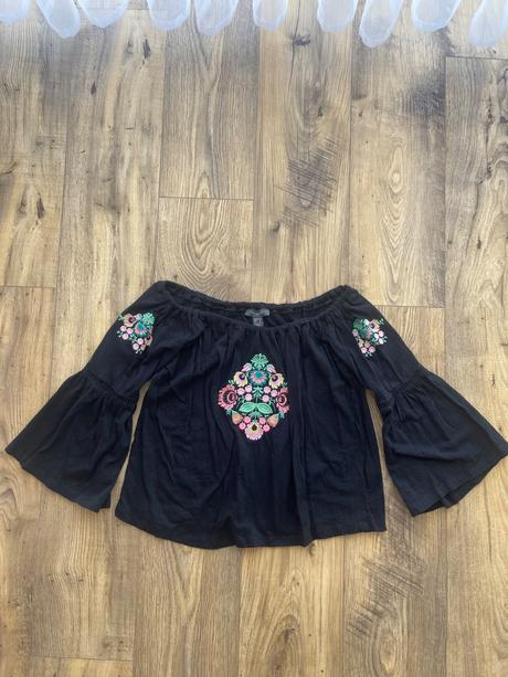 Top s odhalenými ramenami, primark,m