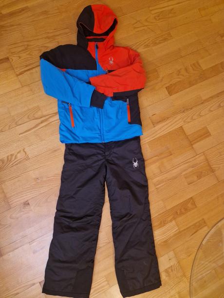 Spyder lyžiarsky set 12r., 152