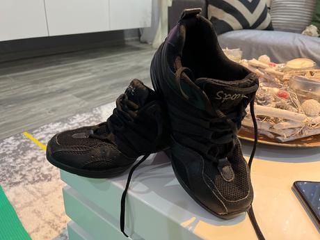 Predám detské tanečné topánky, 38