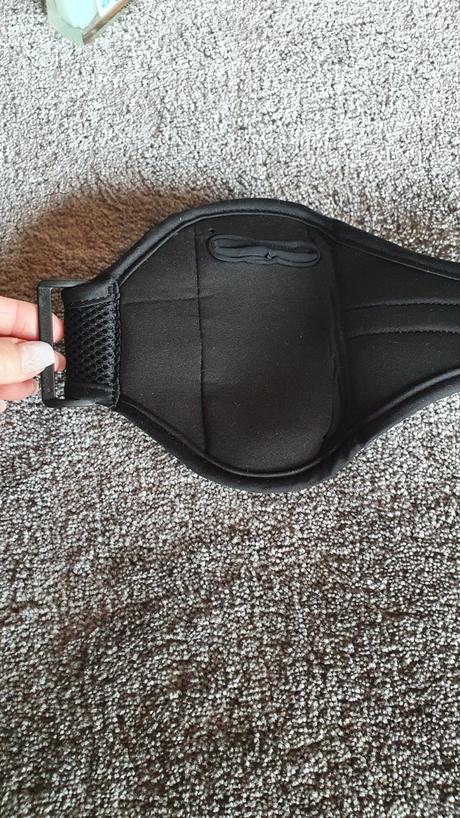 Puzdro na mobil na šport, 