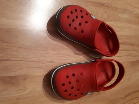 Slapky, crocs,30