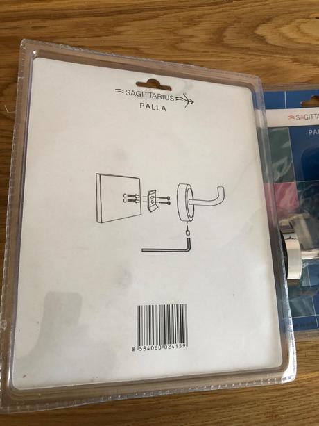 Poháriky do kupelne, 