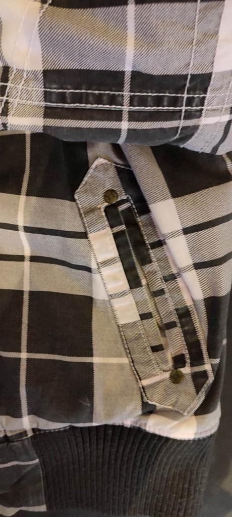 Vetrovka dievčenská, takko,134