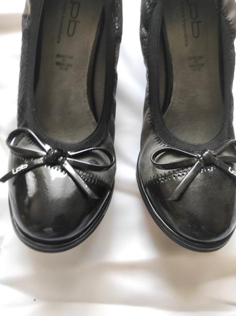 Topánky na klinovom podpätku, 37