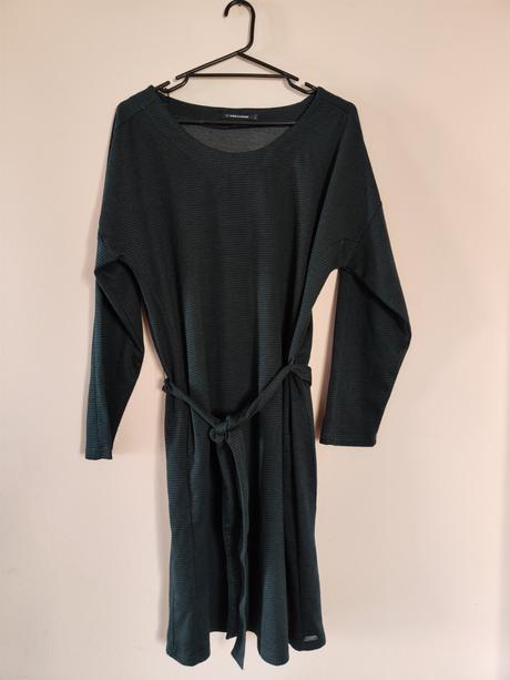 Hrubé šaty s opaskom, l