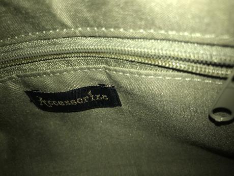 Kabelka accessorize,