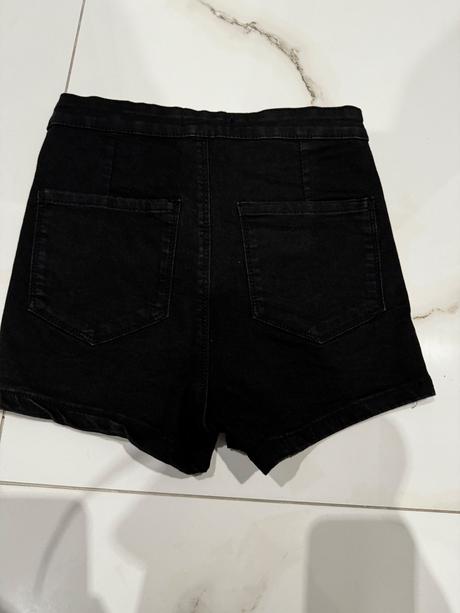 Krátke šortky s vysokým pasom m, sinsay,m