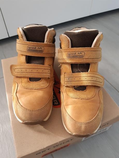 Zimne topánky, sprandi,35