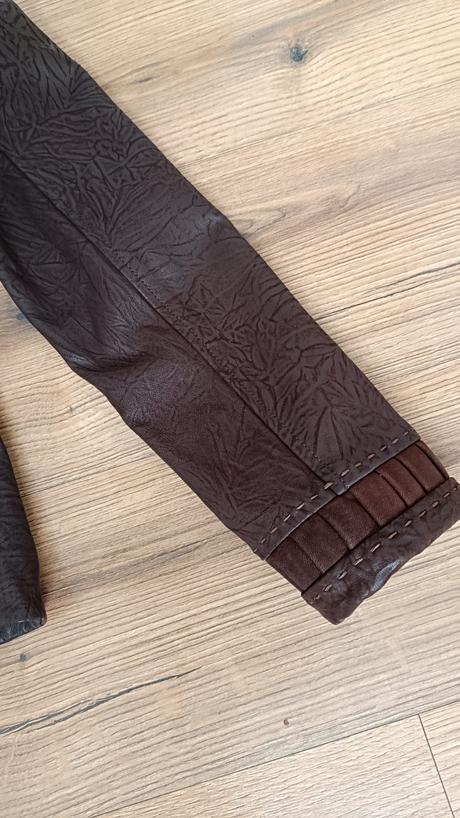 Kabátik z pravej kože, s