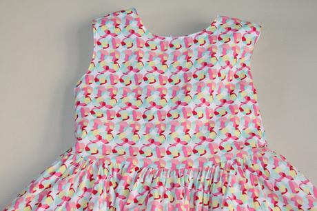 92 tocive saty,18-24 mes., 92