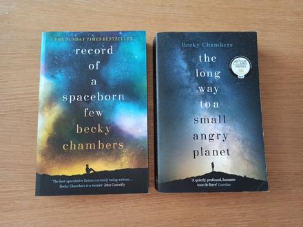 Becky chambers v anglictine xs24,