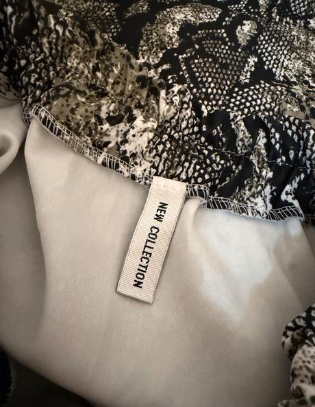 Sukňa s hadím vzorom made in italy volánová, s