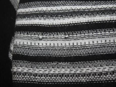 Tenší vzorovaný pulóver, next veľ. 38 a, next,s