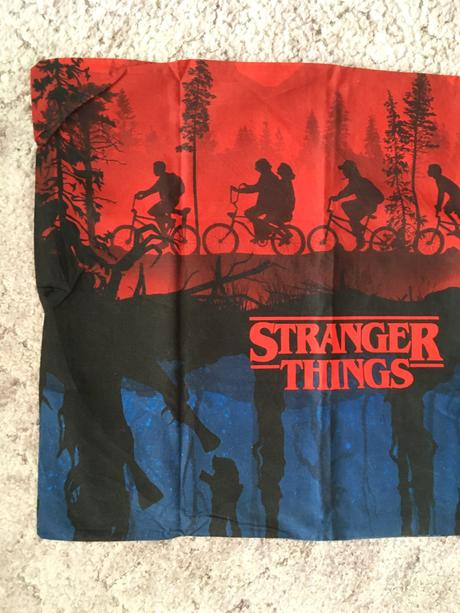 Obliečka na vankúš stranger things, šírka (cm): 70,dĺžka (cm): 80