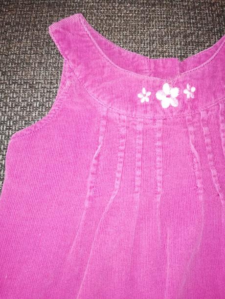 Menčestrové šaticky, cherokee,98