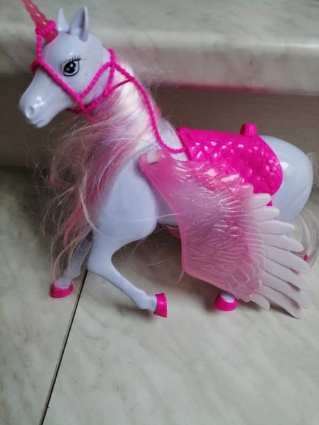 Konik jednorozec pre barbie, 