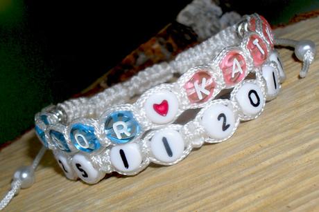 Naramky dvojradove s menom  ale aj s datumom, 