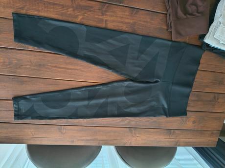 Adidas bezšvové športové legíny m-l, adidas,l