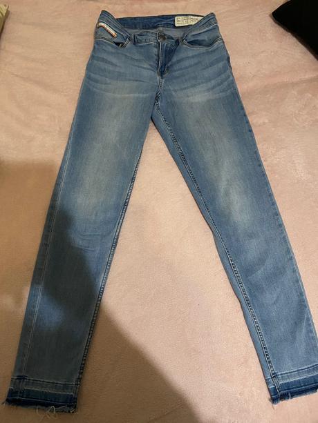 Bledomodre rifle, esmara,38