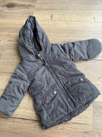 Bundicka, reserved,74