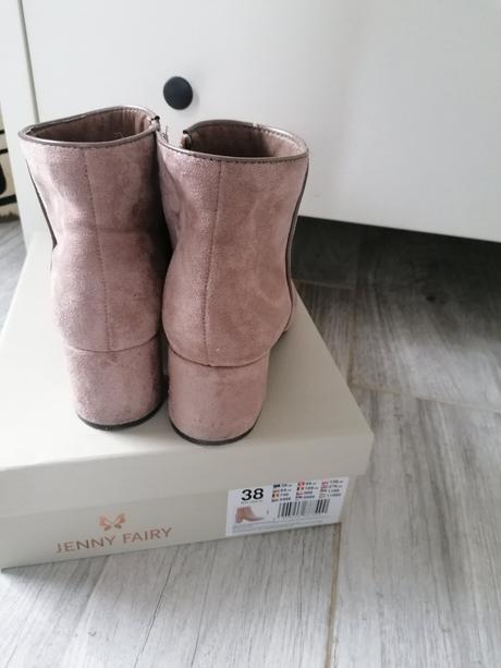 Topánky, 38
