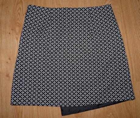 Podšitá čiernobiela, f&f,38