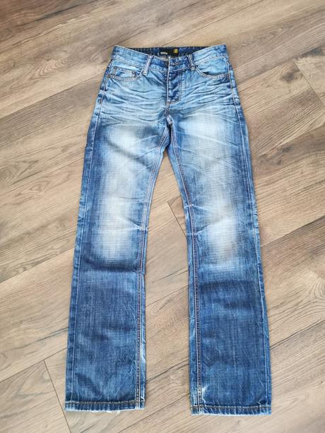 Pánske rifle, new yorker,28