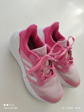 Tenisky, adidas,37