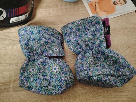 Softshelove capacky 9-12 cca, 17