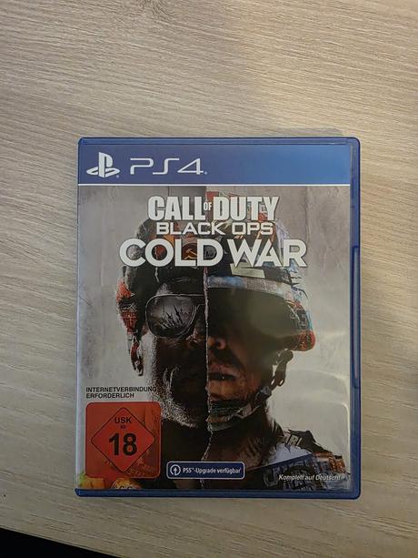 Ps4 pro s hrami,