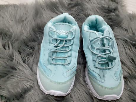 Dievcenske botasky, sprandi,31