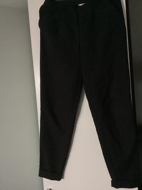 Cierne elegantne nohavice s manžetou, clockhouse,m