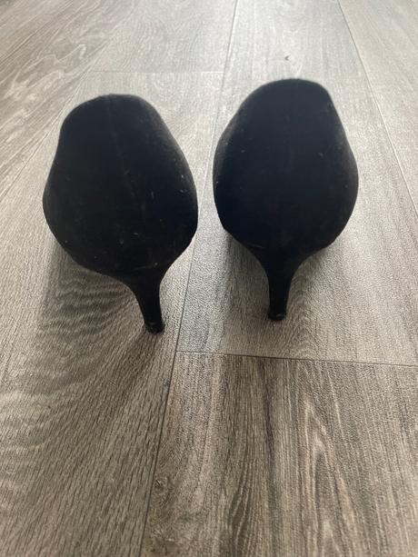 Semišové elegantné čierne lodičky, graceland,40