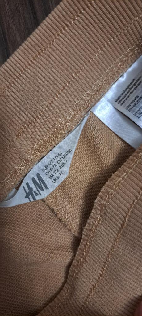 2x tepláky, h&m,122