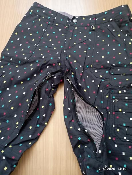 Lyžiarske nohavice (už s poštovným), burton,m