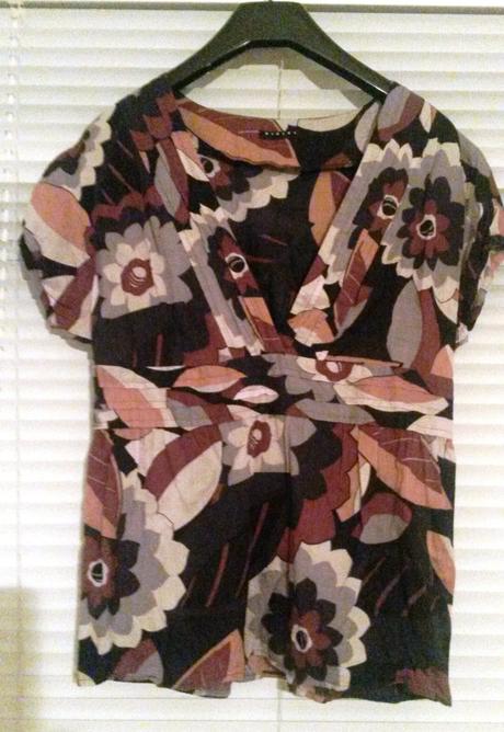 Lahunka bluzka / tunika - kvietkovy vzor, sisley,m