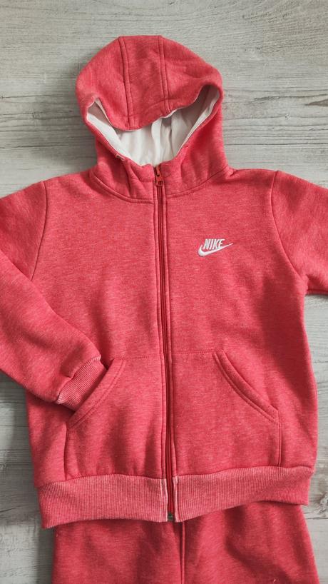 Tepláková súprava, 134