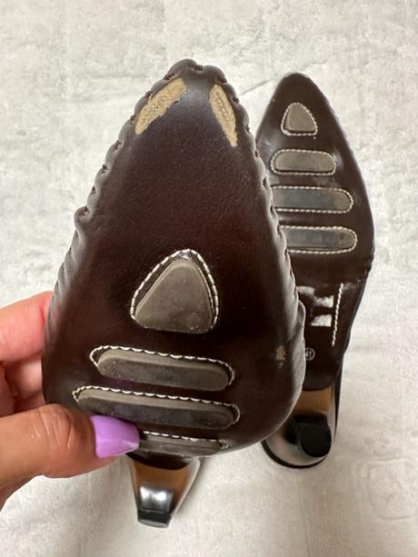 Špicaté šľapky s korálkami nosené, 39