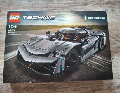 Lego technic 42173 sivé hyperauto,