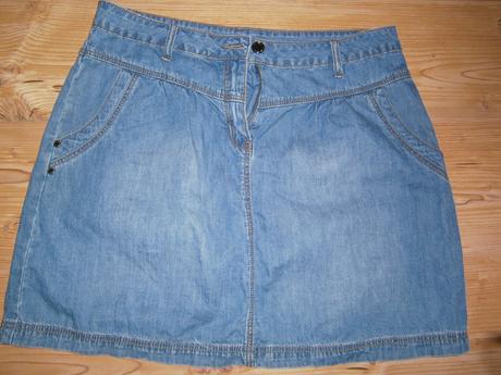 Riflové sukne po 4,20/ks, c&a,40