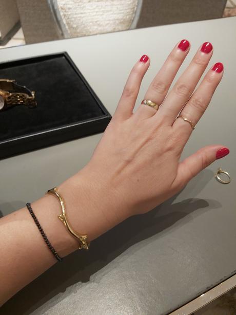 Zlatý prsteň stonka tŕňovej ruže 55,