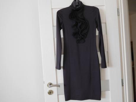 Šaty dámske elastické skvele sedia na postave-s,, s