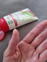alverde NATURKOSMETIK Krém na ruky Pro Climate Intensive s bio granátovým jablkom, 75 ml