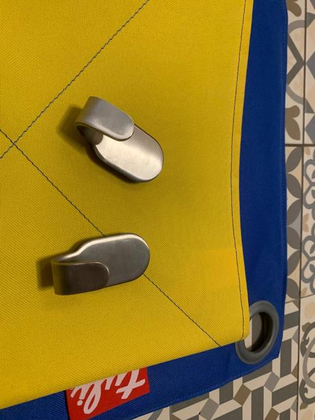 Tuli vrecka na stenu, 