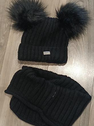 Čierny set čiapka s dvoma brmbolcami, 116